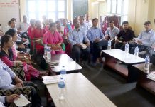 सामुदायिक विद्यालयका प्रअसँग बैठक