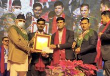 पत्रकार केसी उत्कृष्ट युवा पुरस्कारबाट सम्मानित