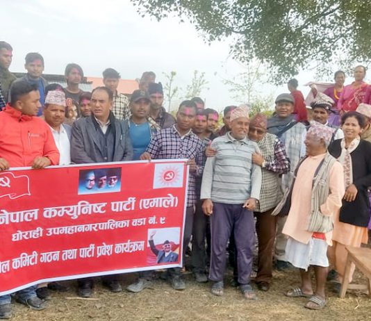 घोराही ९ मा काँग्रेस, माओवादीका ७१ जना एमालेमा प्रवेश