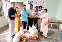 जेसीजको स्थापना दिवसमा अपाङ्गलाई खाद्यान्न सहयोग