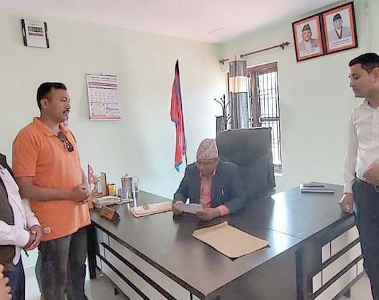 चर्को शैक्षिक शुल्क तत्काल रोक्न स्थानीय सरकारसँग अनेरास्ववियुको माग