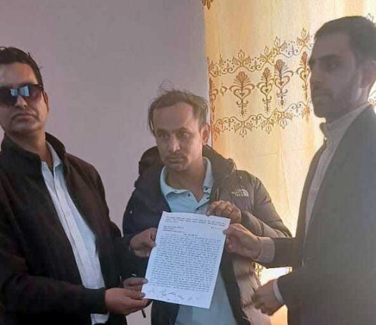 सरुवा र शाखा परिवर्तनप्रति दंगीशरणका कर्मचारीको असहमति