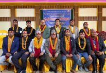 औषधी व्यवसायी संघ दाङको अधिवेशन सम्पन्न, अध्यक्षमा पुनः पौडेल