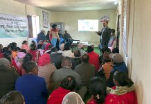 तुलसीपुर १३ नं. वडाले गरिदियो २ सय बढी नागरिकको लघु जीवन बीमा