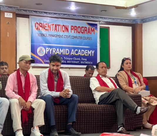 पिरामिड एकेडेमीद्वारा एस्इइ विद्यार्थीलाई अभिमुखिकरण