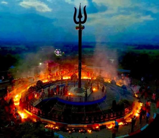 धारपानी मन्दिरमा लाेकभजन प्रतियोगिता हुने