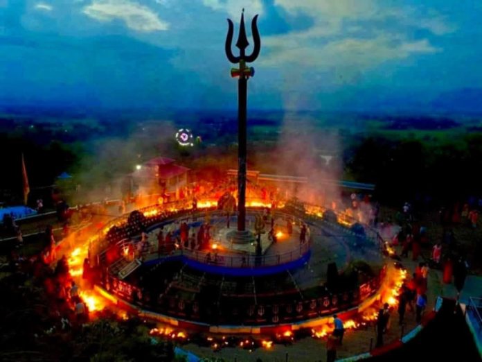 धारपानी मन्दिरमा लाेकभजन प्रतियोगिता हुने