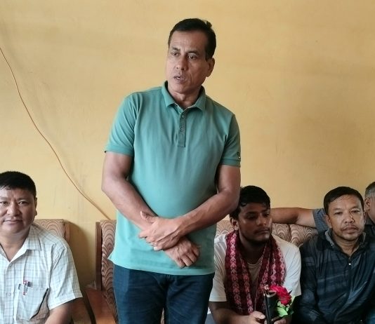 प्रेस चौतारी दाङका कोषाध्यक्ष नेपालीलाई विदाई