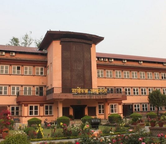 सामाजिक सञ्जाललाई दर्ता गराएर मात्र चलाउन दिन सरकारलाई सर्वाेच्च अदालतको आदेश