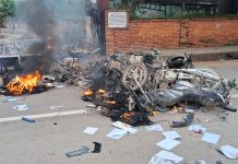 आन्दोलनको आगो : दाङमा ६० भन्दा बढी सवारी साधन जले