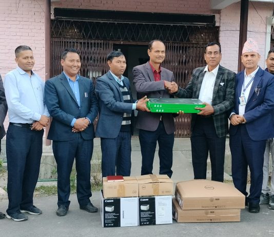 प्याब्सन घाेराहीद्वारा कम्प्युटर र प्रिन्टर्स सहयाेग