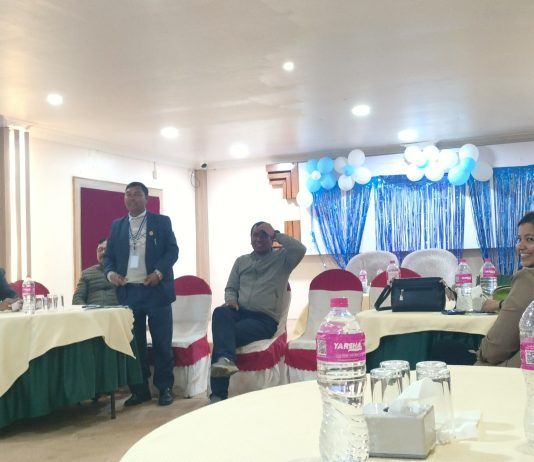 प्याब्सन घाेराहीले किड्स ओलम्पियाड गर्दै