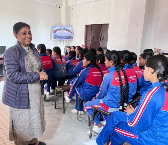 ज्ञानमालामा महिनावारी र बालविवाहसम्बन्धी प्रशिक्षण