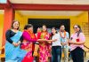 महिला जेसीजद्वारा शैक्षिक सामग्री हस्तान्तरण