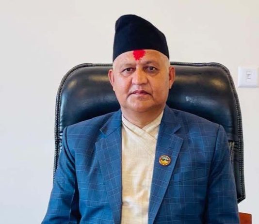 लुम्बिनीको मुख्यमन्त्रीमा चेतनारायण आचार्यलाई नै निरन्तरता