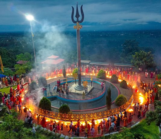 धारपानीमा सञ्चालित शिवपुराण तथा श्रृङ्गारिक महाआरती सत्सङ्ग सम्पन्न, विभिन्न व्यक्तित्व सम्मानित