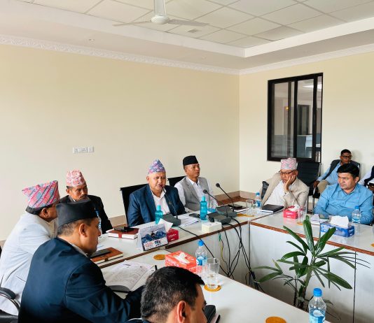 अधुरा हुने योजनामा हात नहाल्न मुख्यमन्त्री आचार्यको निर्देशन