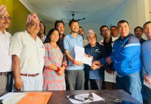 नयाँ बसपार्क टोल र खानेपानी समितिद्वारा राहत कोषमा ६५ हजार ७७५ रुपैयाँ सहयोग